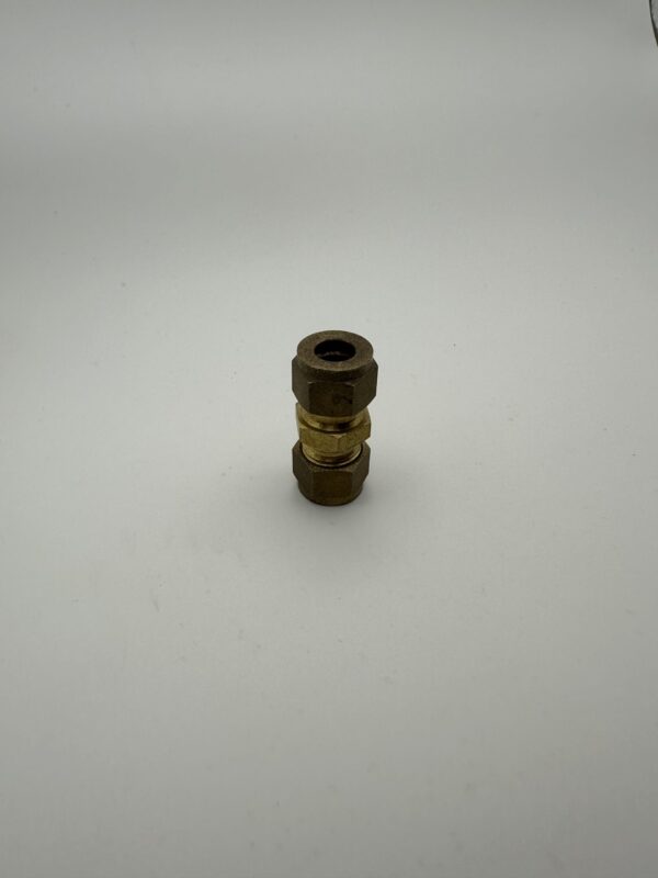 8mm (5/16") Brass Compression Connector Joint - Image 3