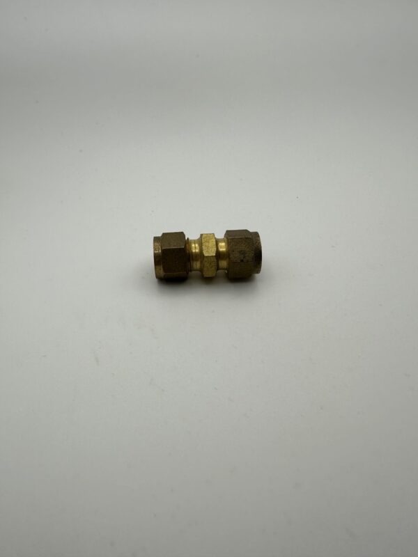 8mm (5/16") Brass Compression Connector Joint